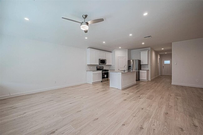 Building Photo - 1410 Windom Ct Way
