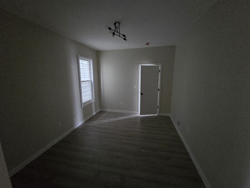 Building Photo - 201 Maple Ave