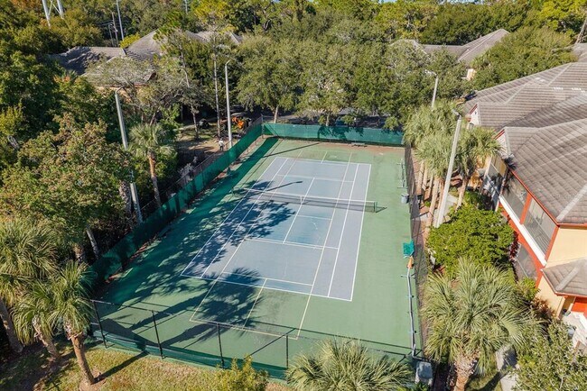 Building Photo - 2107 Portofino Pl