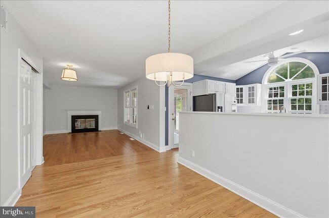 Building Photo - 5736 8th Rd N