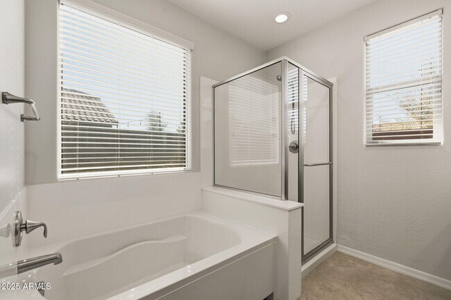 Building Photo - 233 E Glacier Dr