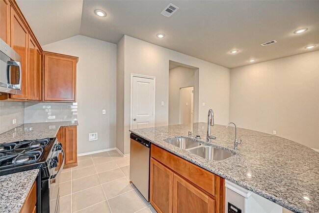 Building Photo - 1535 Munson Valley Rd