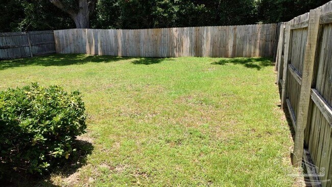 Building Photo - 3492 Quail Dr