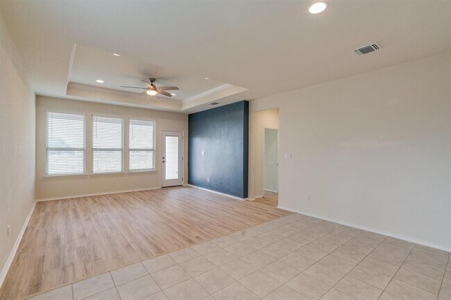Building Photo - 138 Duroc Dr