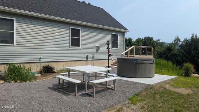 Building Photo - 134 Pickle Hill Rd