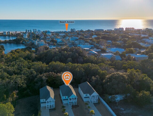 Building Photo - 19901 Charlie Claude Dr