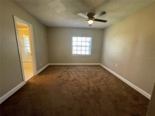 Building Photo - 10204 N Edison Ave