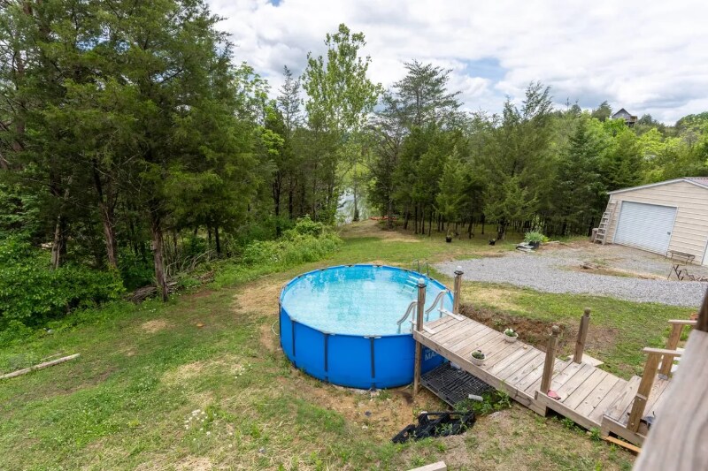 Building Photo - 1225 Holbert Cemetery Rd