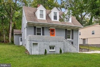 Building Photo - 9824 Old Fort Rd