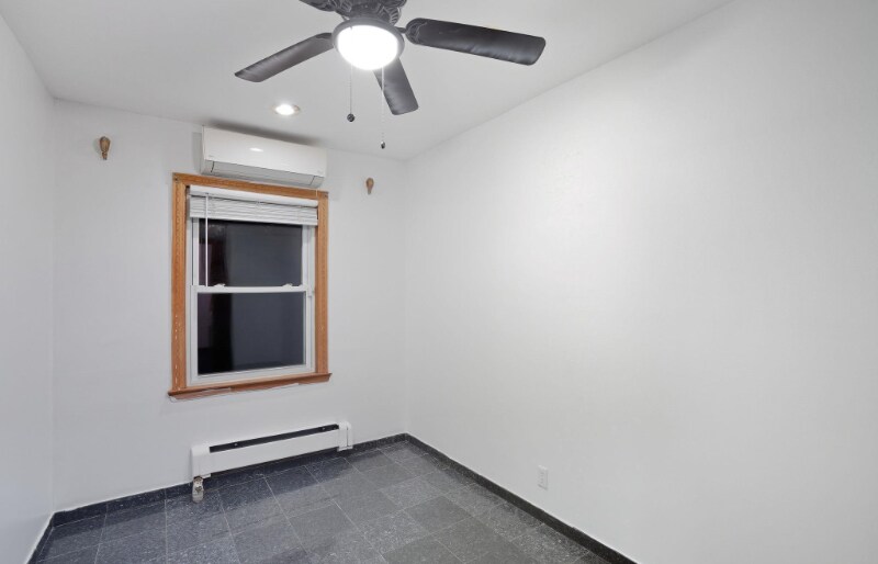 Building Photo - 82-01-8251 251st St