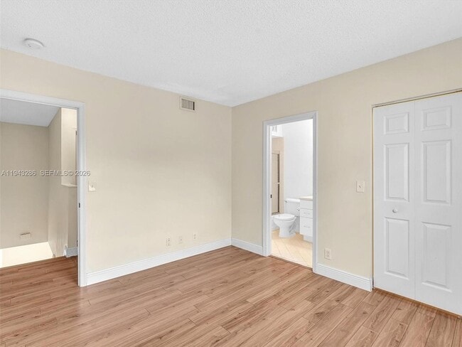 Building Photo - 3932 San Simeon Ln