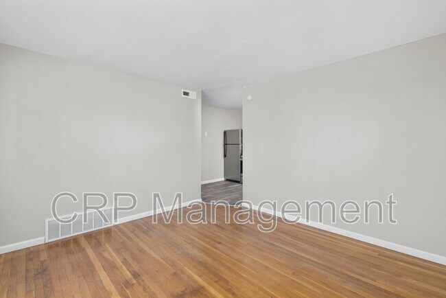 Building Photo - 4263 Virginia Ave