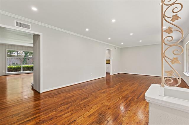 Building Photo - 6440 Runnemede Ln