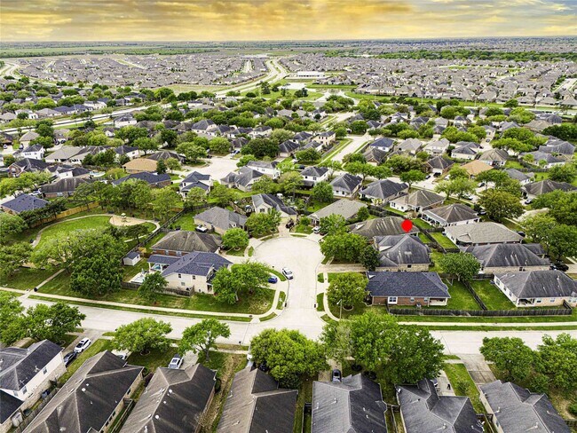 Building Photo - 6142 Bradie Ct