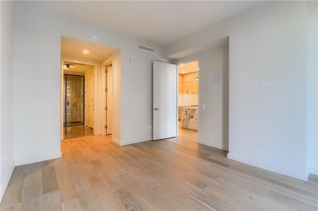 Building Photo - 202 Nueces St