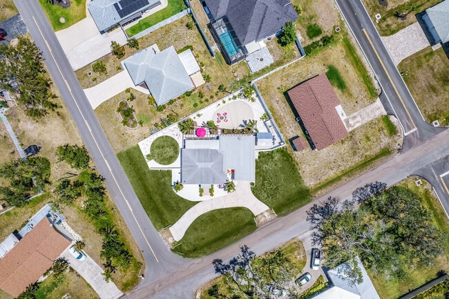 Building Photo - 4891 Heron Rd