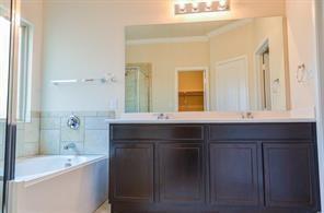 Building Photo - 304 Chickadee Ln