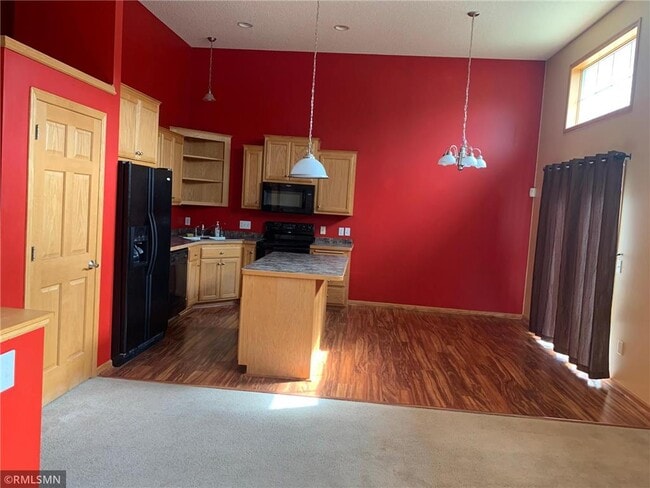 Building Photo - 3125 Legacy Ln