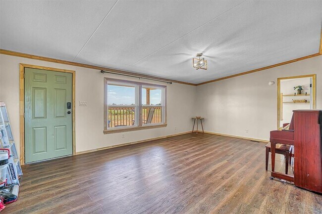 Building Photo - 20735 E County Rd 153