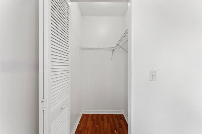 Building Photo - Northwest 51st Lane, Doral, FL 33178 - 3 BR 2.5 BA house