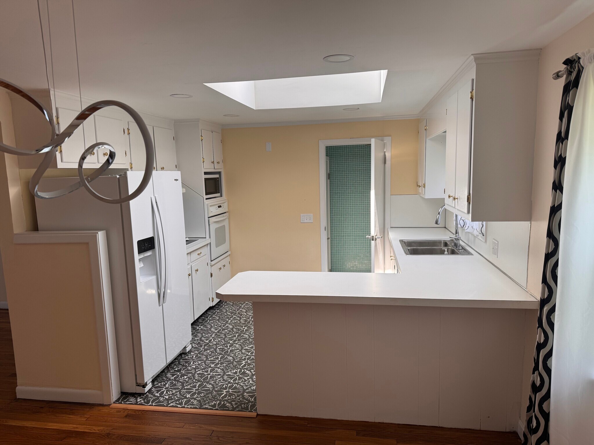 Building Photo - 47 Ashwood Cir
