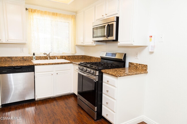 Building Photo - 1339 Ramona Dr