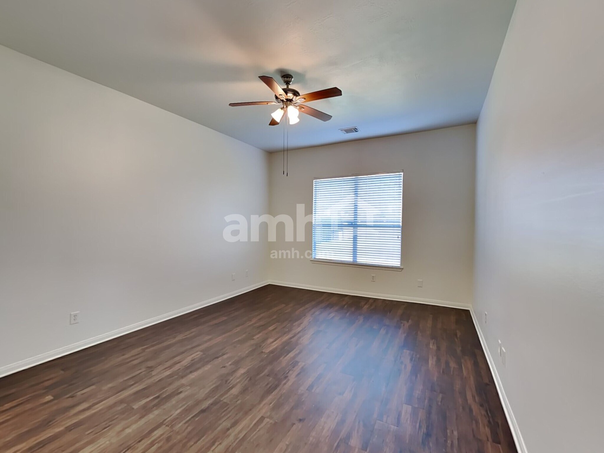 Building Photo - 4002 Ashview Ln