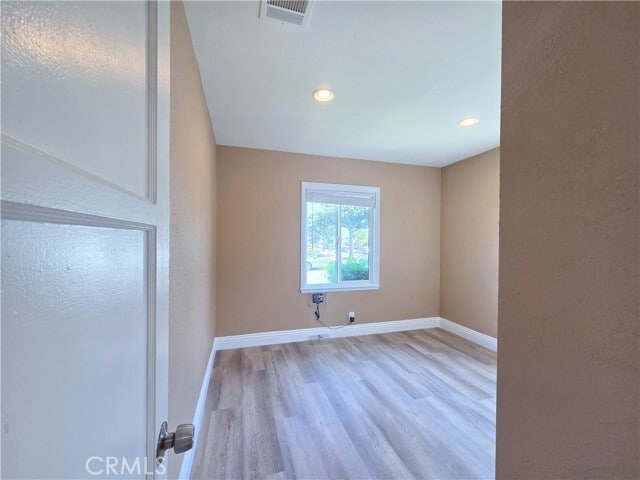 Building Photo - 705 N Hillford Ave