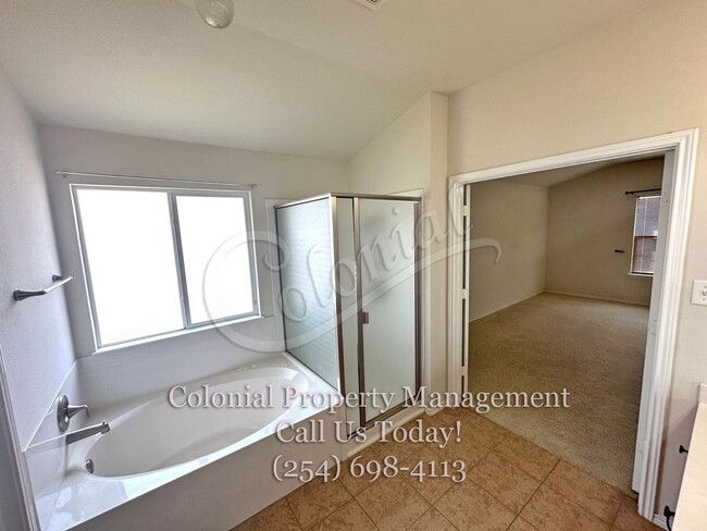 Building Photo - 4BD/3BA In Killeen TX