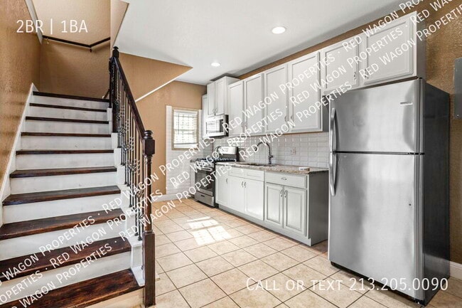 Building Photo - 236 E Dullnig Ct