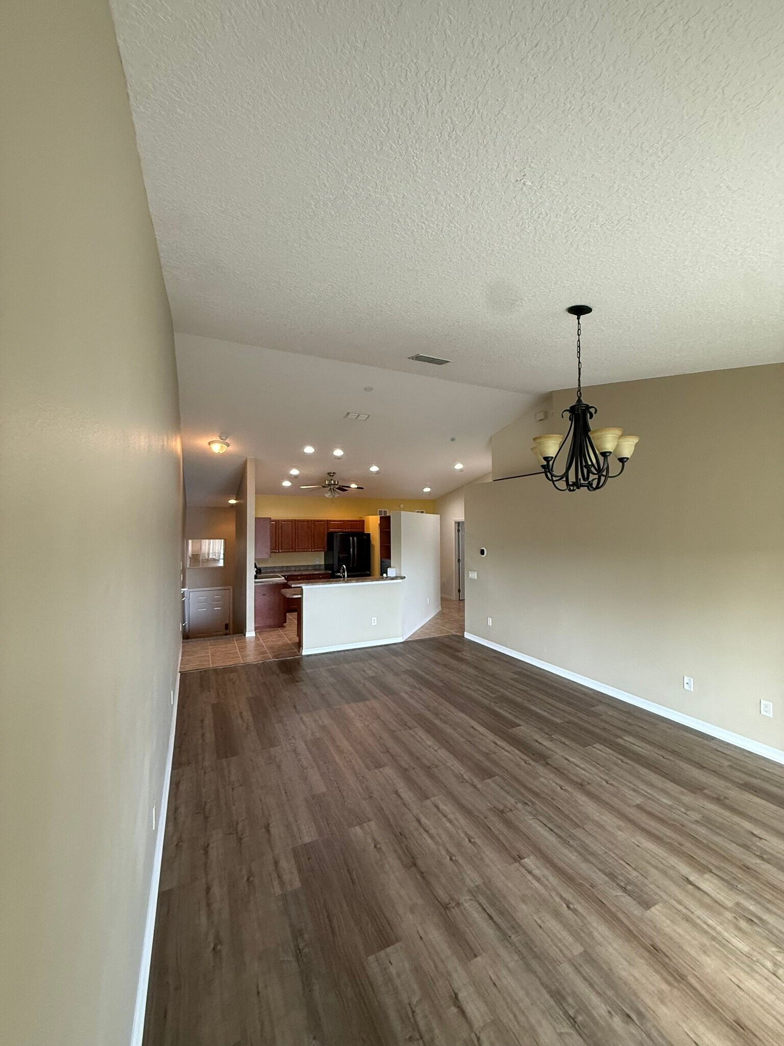 Building Photo - 5492 Compass Pte