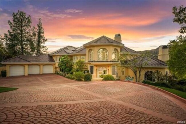 Building Photo - 22537 N Summit Ridge Cir