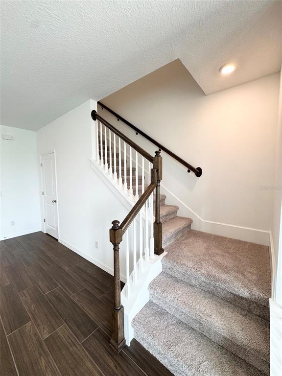 Building Photo - 6543 Cyrils Dr