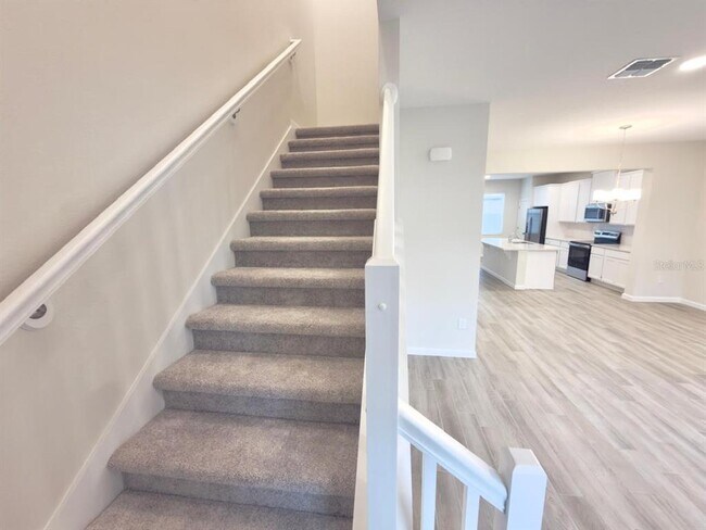 Building Photo - 15445 Bay Brg St