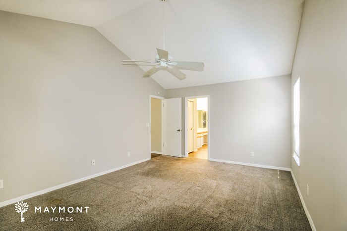 Building Photo - 34498 Cedarfield Dr