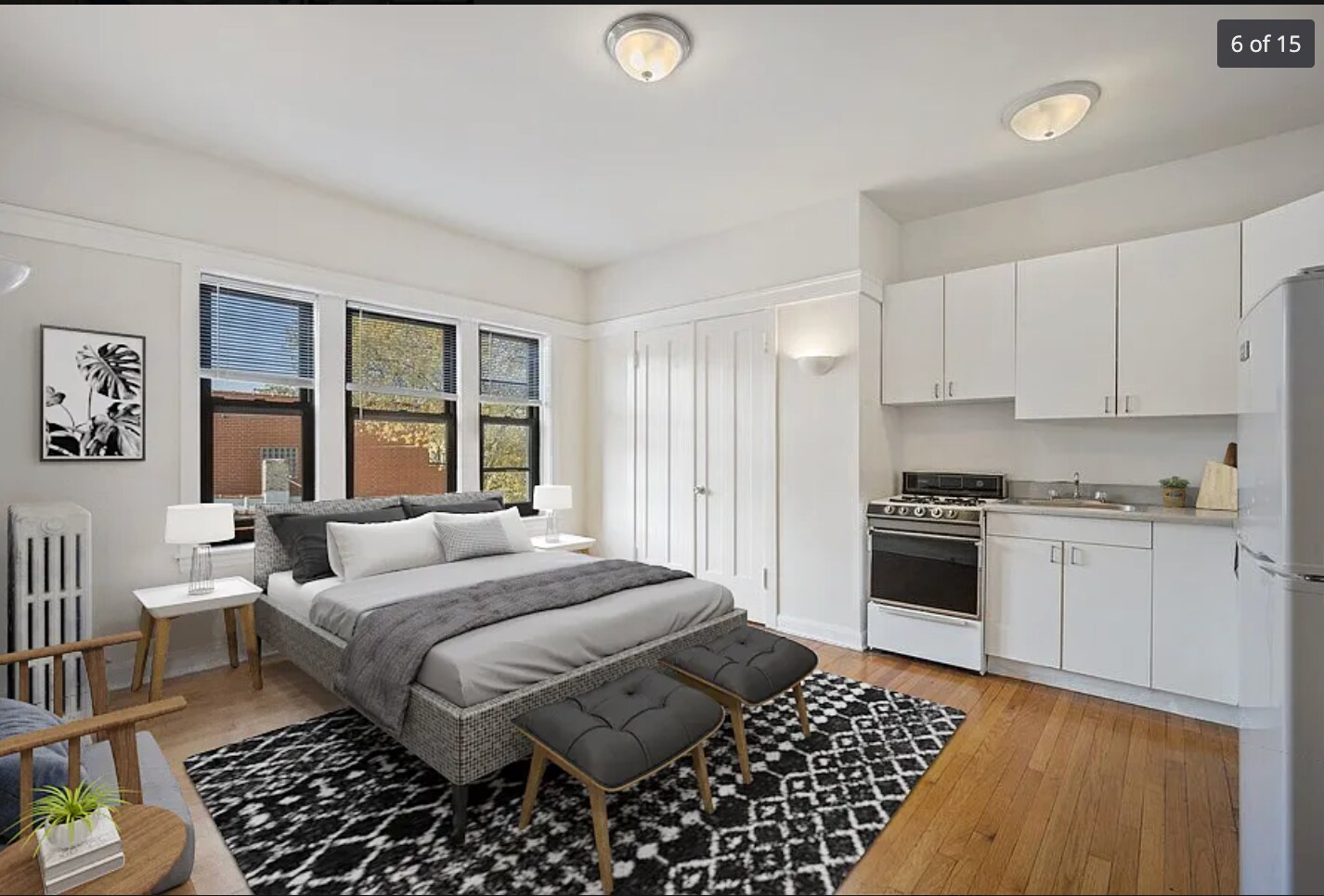 Building Photo - 820 W Waveland Ave