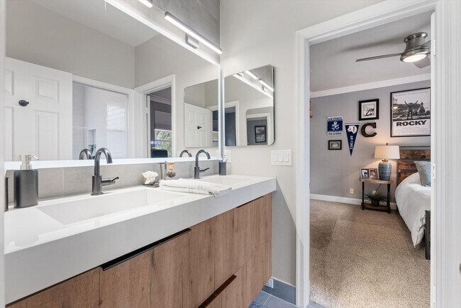 Building Photo - 4487 NW 42nd Terrace