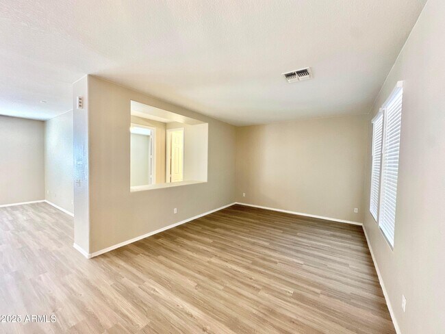 Building Photo - 12720 N 149th Ln