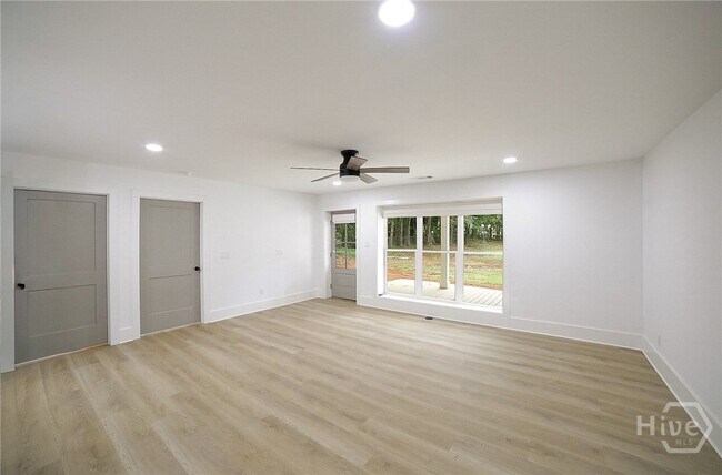 Building Photo - 1470 Mars Hill Rd