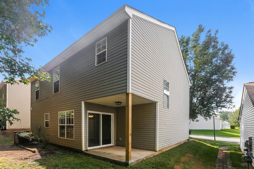 Building Photo - 3126 Mallard Forest Dr