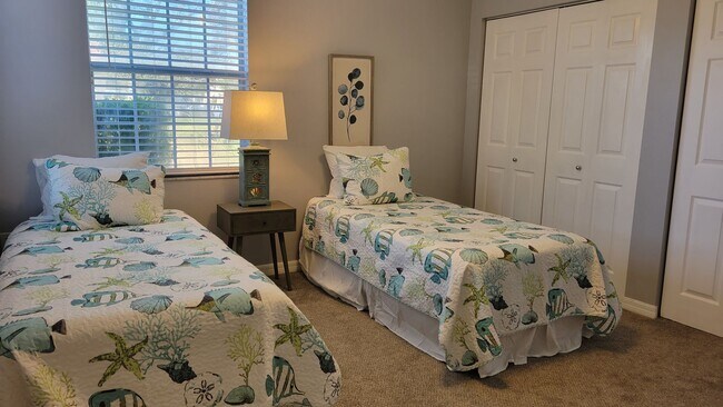 Building Photo - Seasonal/short term only 2/2 ground floor condo downtown Sarasota at Villagio!