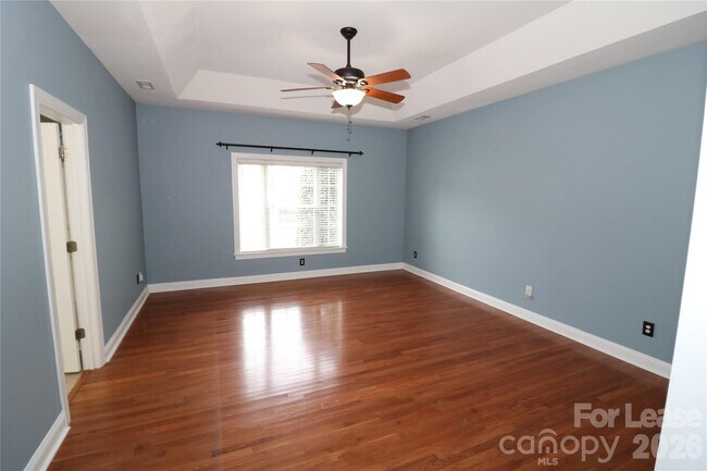 Building Photo - 166 Oak Haven Pl NW