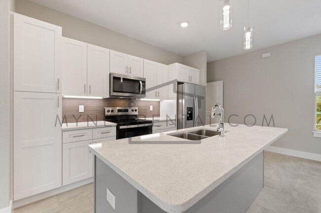 Building Photo - Deposit-Free! Get $1,000 OFF your first mo...