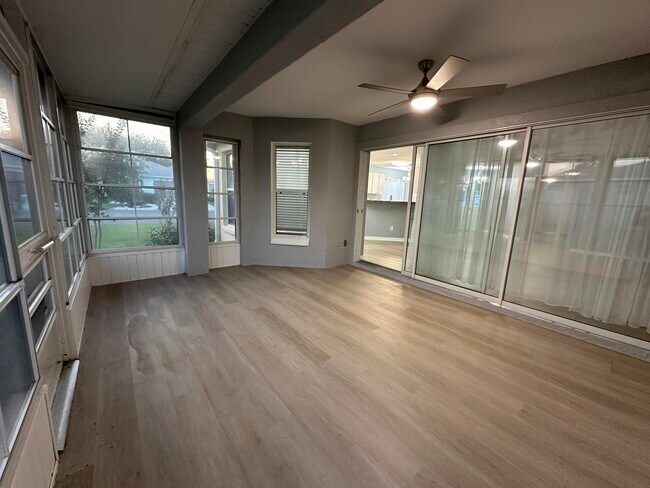 Building Photo - 9706 SW 92nd Place Rd