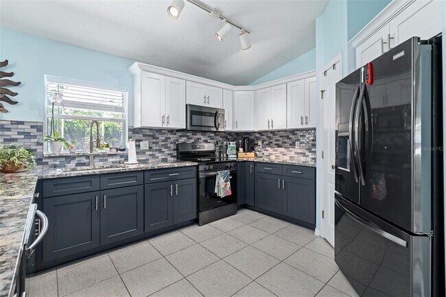 Building Photo - 34 Beaverdam Ln
