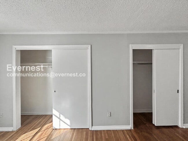 Building Photo - 3199 Gina Dr