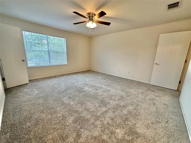 Building Photo - 317 Outfitter Dr