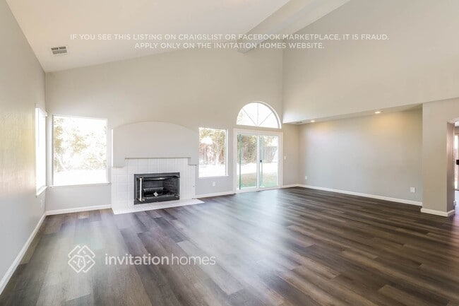 Building Photo - 4520 Pampas Cir