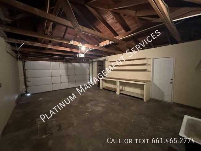 Building Photo - 1839 E Ave Q10