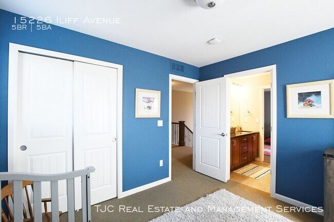Building Photo - Solterra Home for Rent!